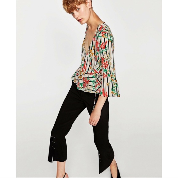 NWT ZARA Blouse Cache Coeur Floral Wrap 🌺 - Picture 2 of 10